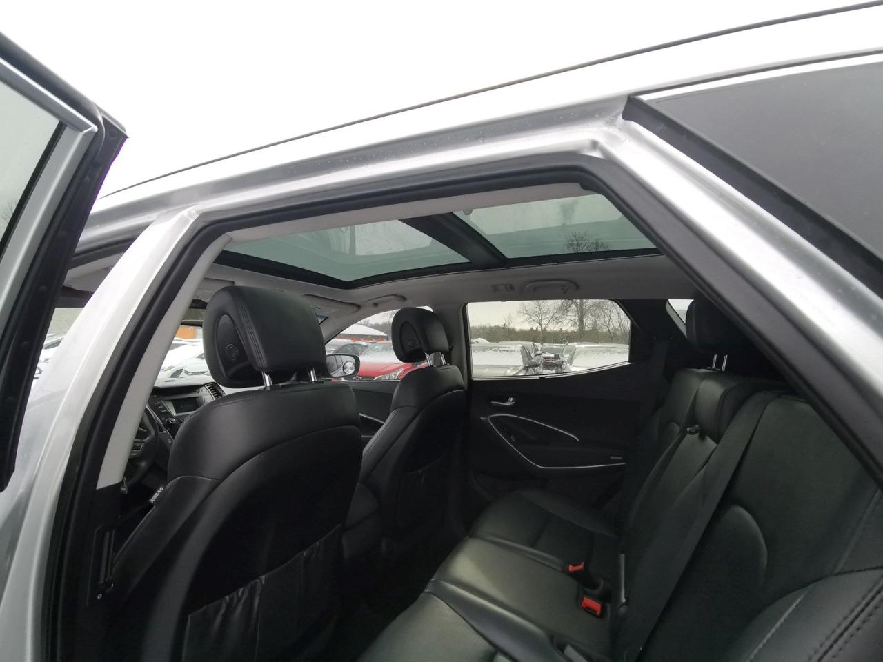 2019 Ford Edge Titanium - Photo #11