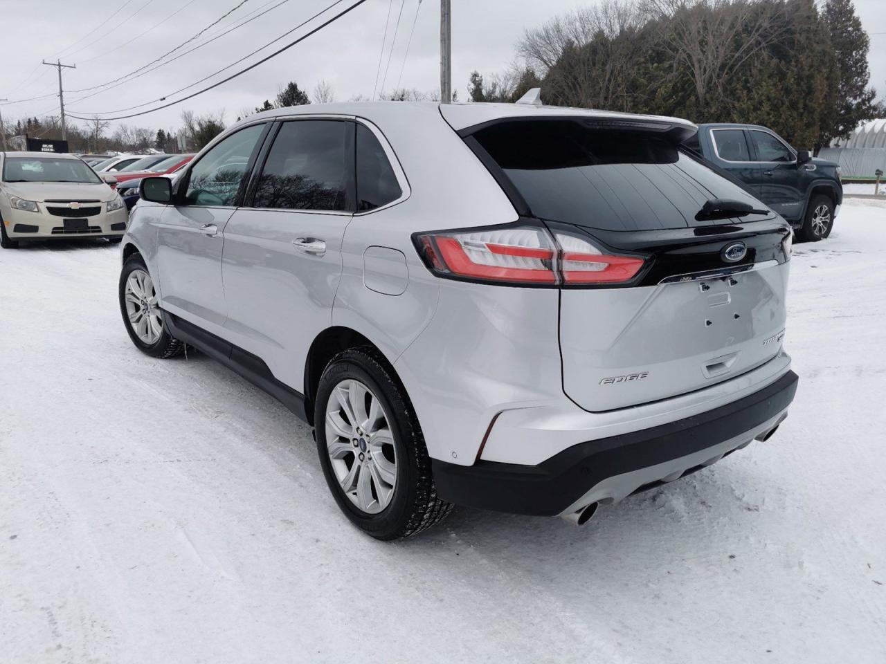 2019 Ford Edge Titanium - Photo #13
