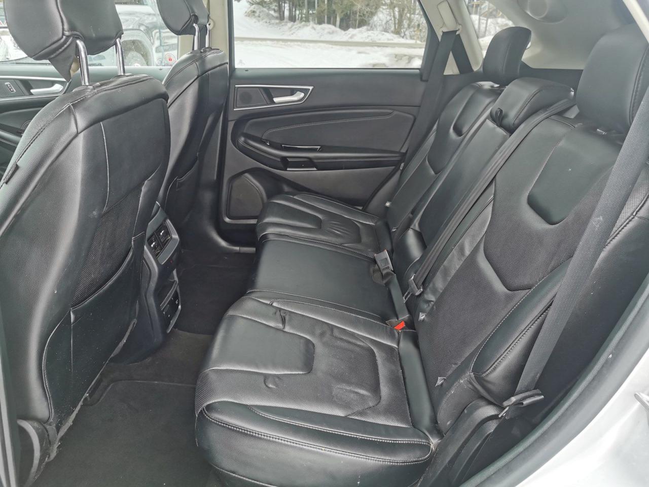 2019 Ford Edge Titanium - Photo #27