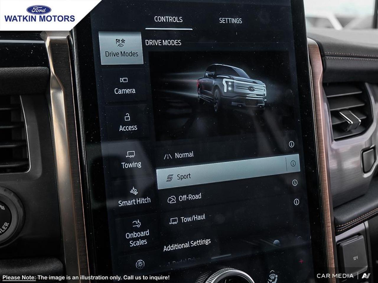 2025 Ford F-150 Lightning Lariat Photo22