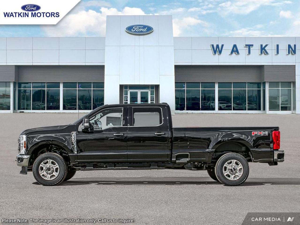 2025 Ford Super Duty F-350 XLT Photo2