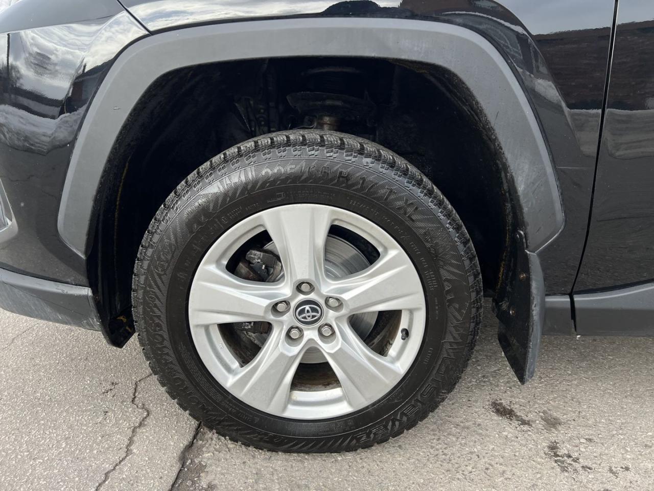 2019 Toyota RAV4 LE AWD - Photo #7