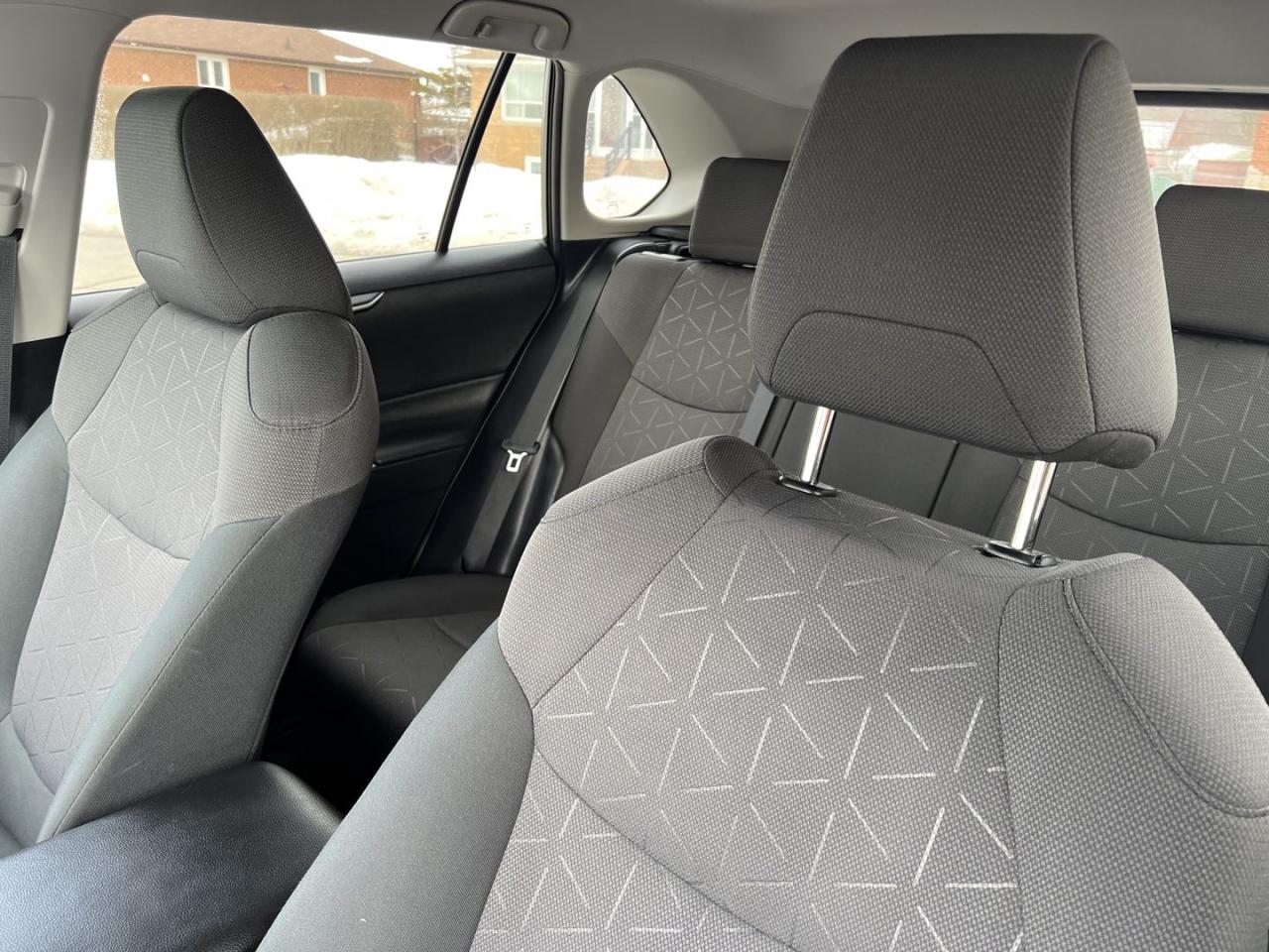 2019 Toyota RAV4 LE AWD - Photo #18