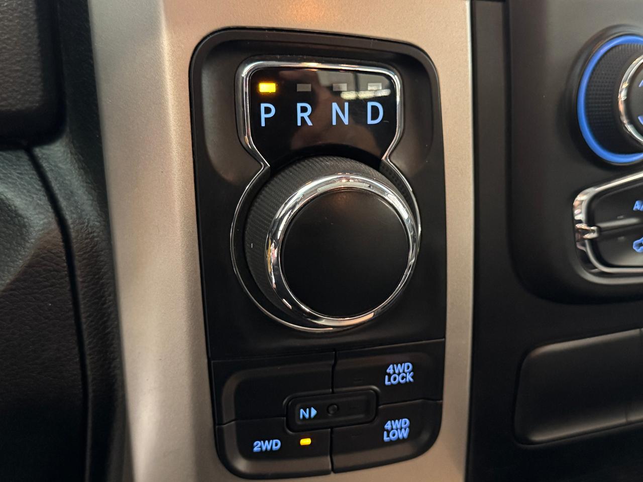 2019 RAM 1500 Classic SLT Black PKG+Roof+Remote Start+CLEAN CARFAX - Photo #38