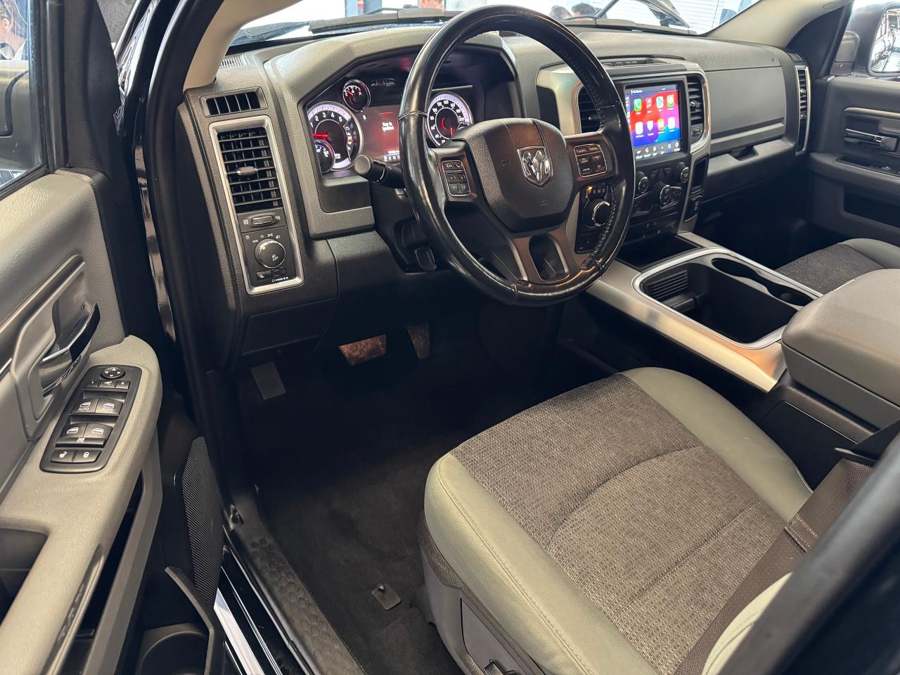 2019 RAM 1500 Classic SLT Black PKG+Roof+Remote Start+CLEAN CARFAX - Photo #21