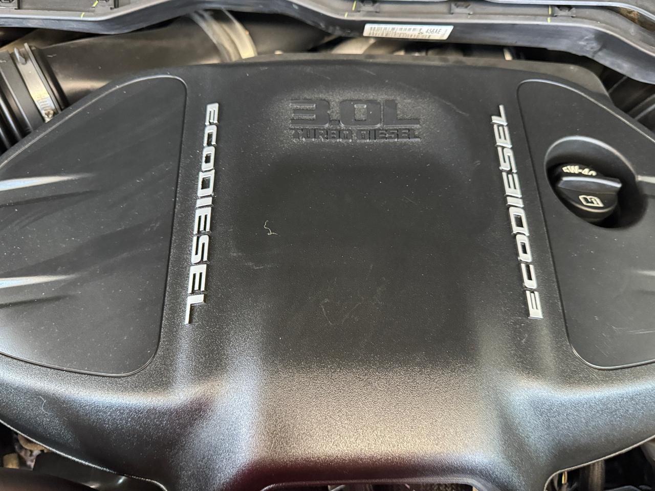 2019 RAM 1500 Classic SLT Black PKG+Roof+Remote Start+CLEAN CARFAX - Photo #59