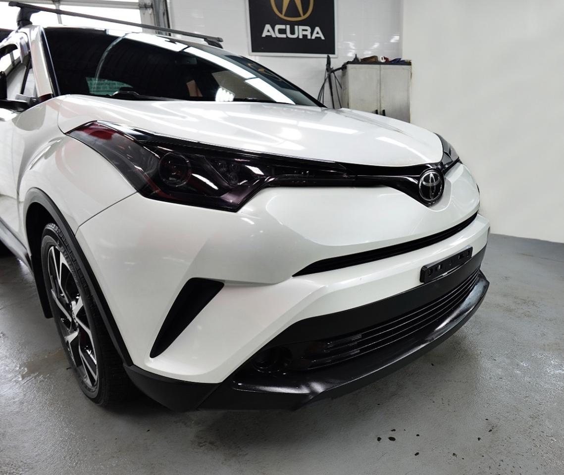 2018 Toyota C-HR XLE MODEL,NO ACCIDENT,CARBON FIBER ,MUST SEE - Photo #15