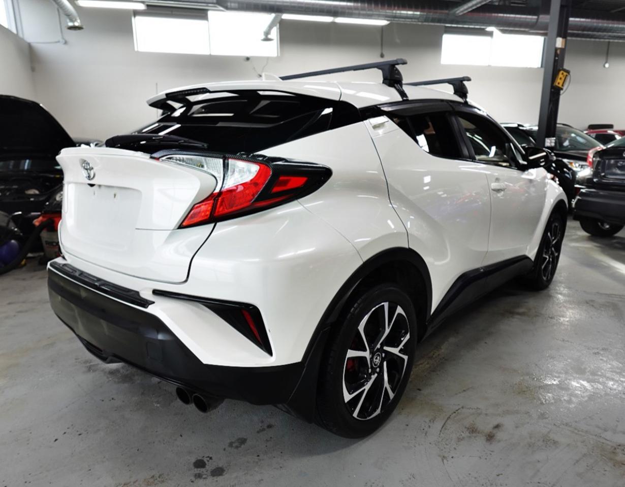 2018 Toyota C-HR XLE MODEL,NO ACCIDENT,CARBON FIBER ,MUST SEE - Photo #4