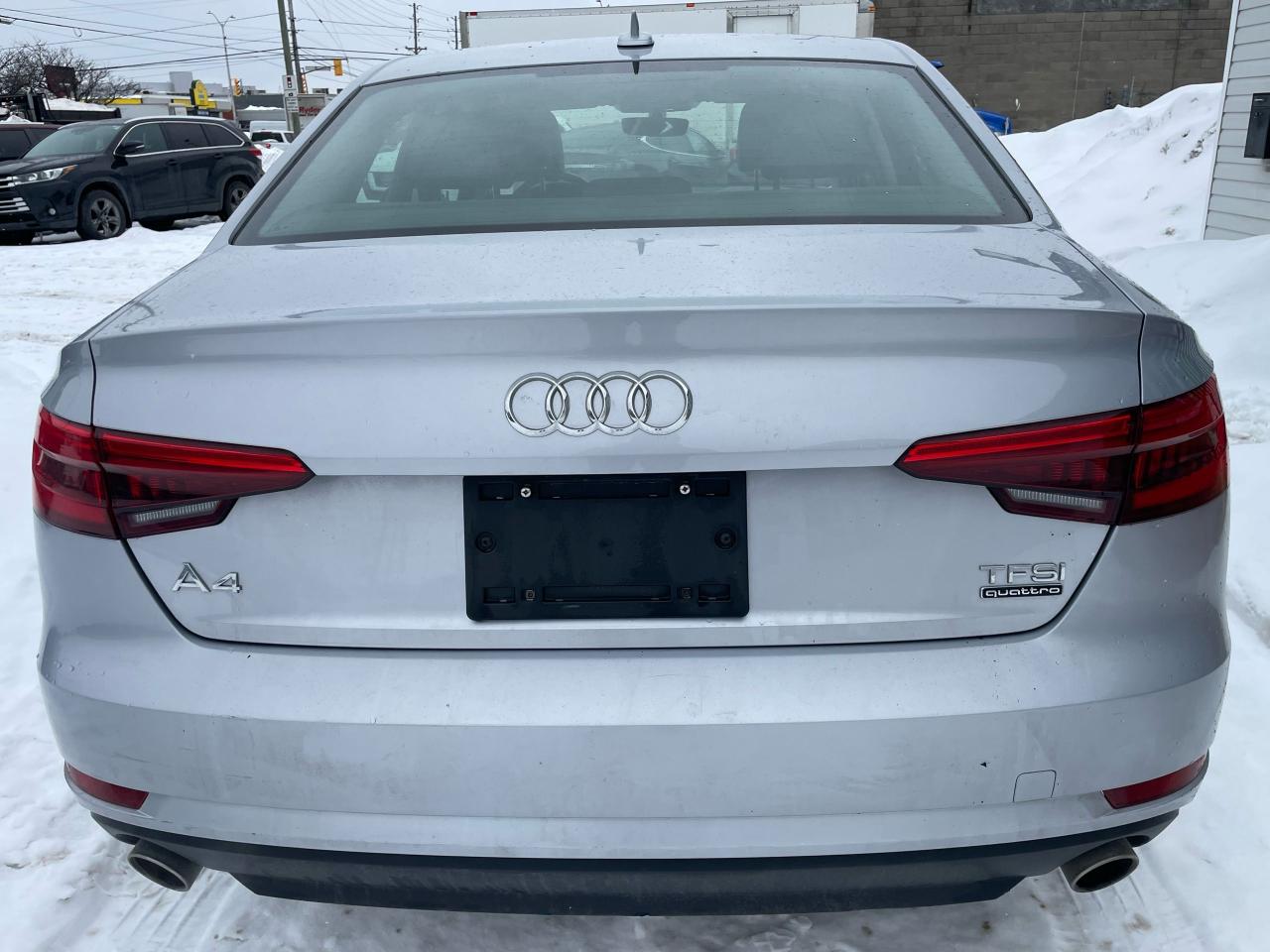 2017 Audi A4 Komfort - Photo #5