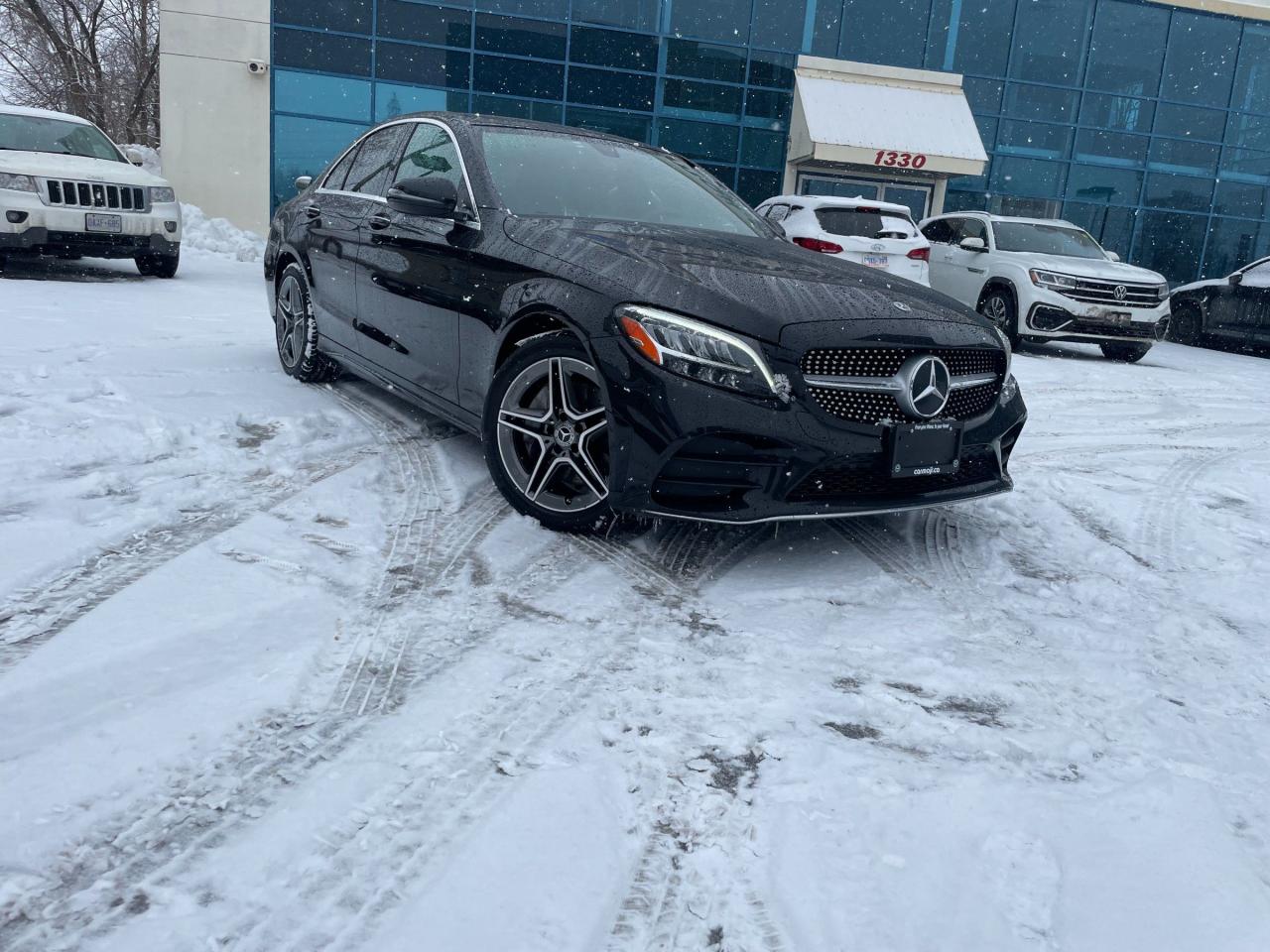 Used 2019 Mercedes-Benz C-Class AFFORDABLE LUXURY!!!!  SUNROO. HEATED SEATS. LEATHER. NAV. BACKUP CAM. A/C. CRUISE. PWR GROUP. KEYLE for sale in Kingston, ON