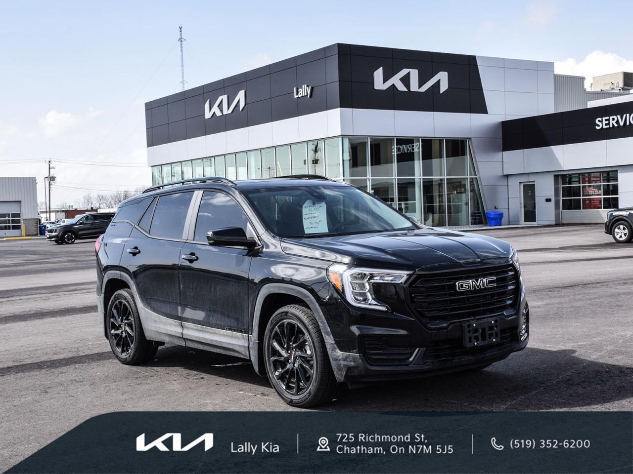 Used 2024 GMC Terrain SLE AWD | NAVIGATION | REMOTE START BLUETOOTH | HEATED FRONT SEATS | SKYSCAPE POWER SUNROOF W/POWER SUNSCREEN | STEERING WHEEL MOUNTED AUDIO CONTROLS | WIRELESS APPLE CARPLAY/WIRELESS ANDROID AUTO for sale in Chatham, ON