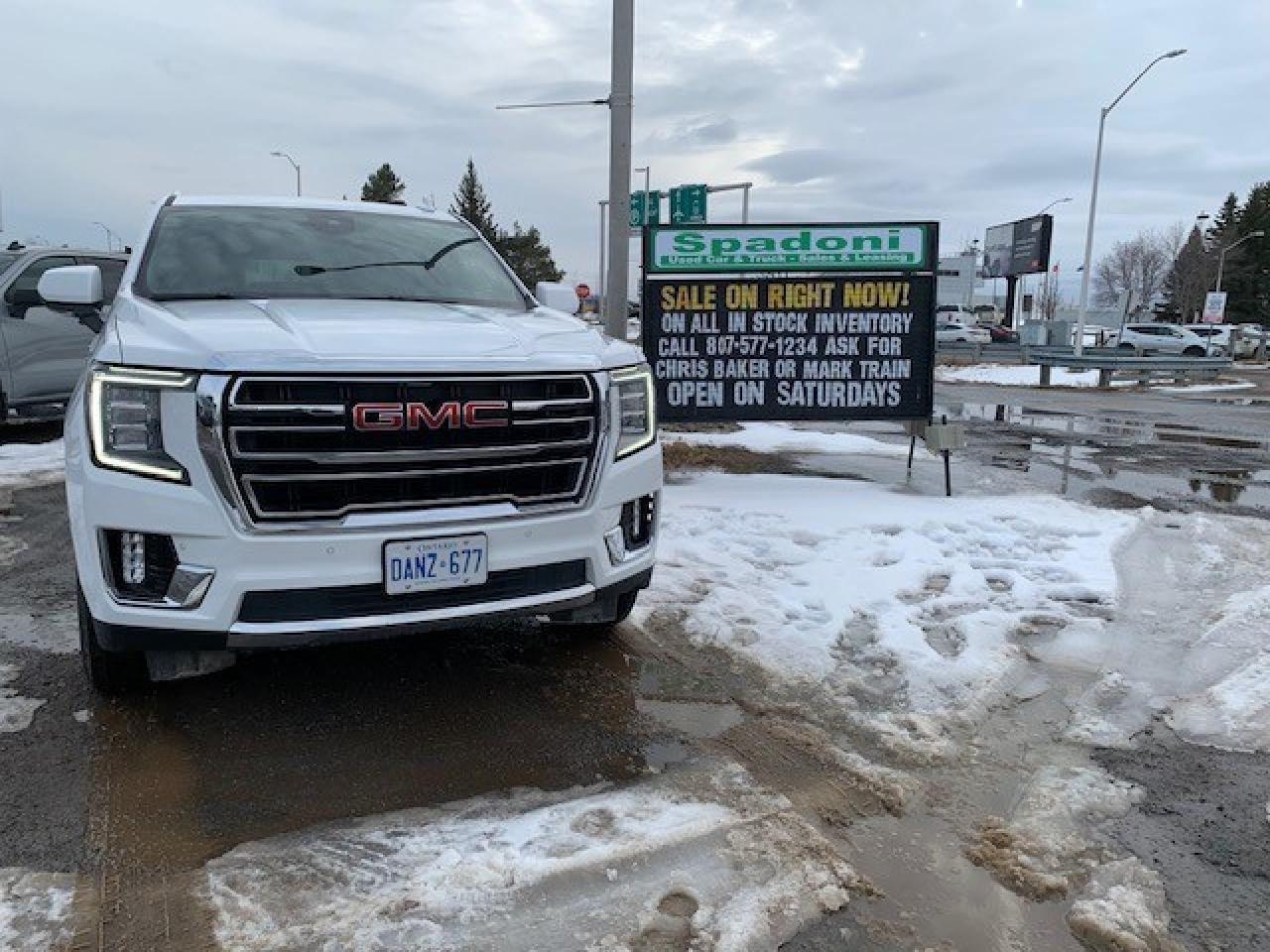 2023 GMC Yukon XL 4WD 4dr SLT