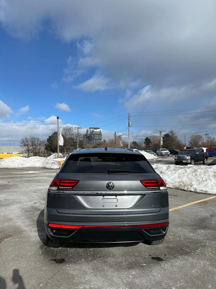 2020 Volkswagen Atlas Cross Sport - Photo #4