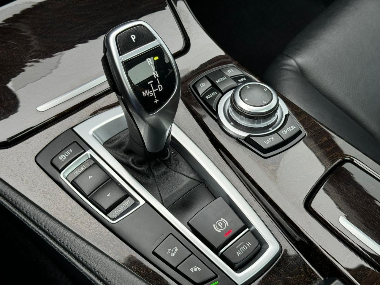 2012 BMW 5 Series 535I XDRIVE | NAV | SUNROOF | LEATHER | Photo36