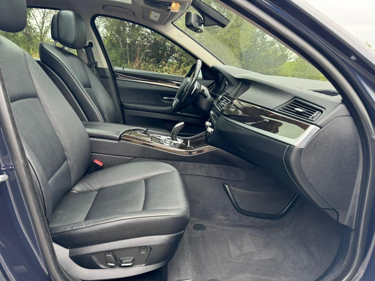 2012 BMW 5 Series 535I XDRIVE | NAV | SUNROOF | LEATHER | Photo27