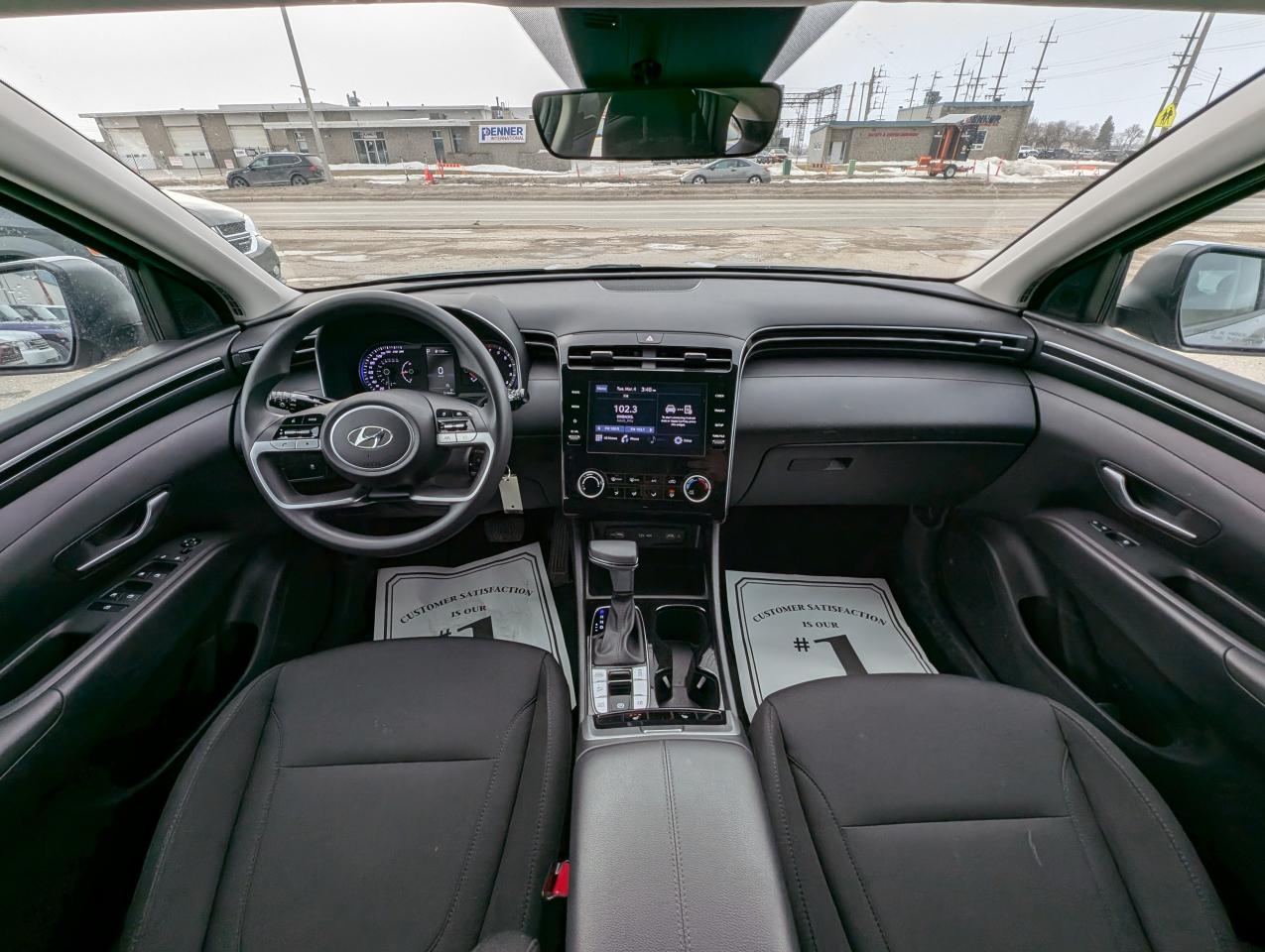 2022 Hyundai Tucson Essential | Accident Free | Manitoba Vehicle - Photo #8