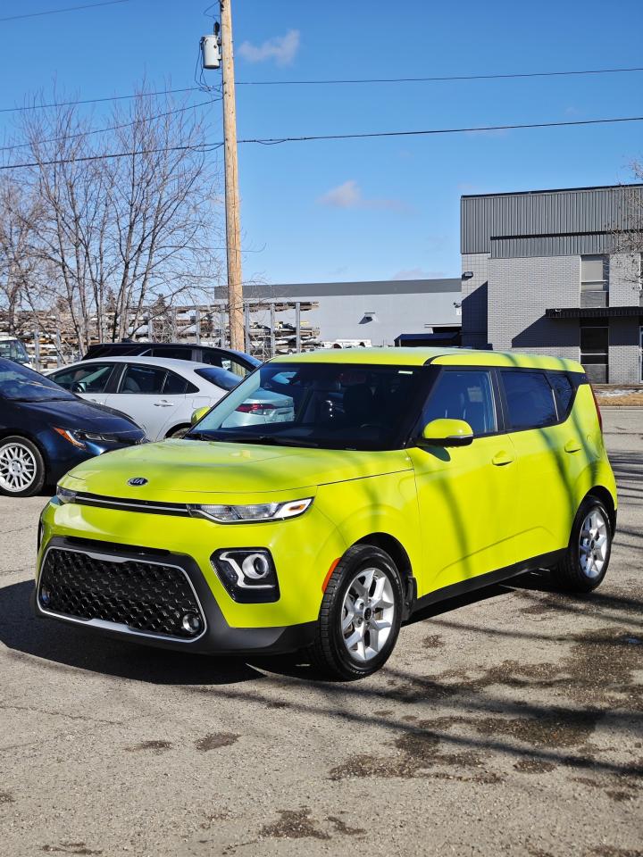 Used 2020 Kia Soul EX for sale in Calgary, AB