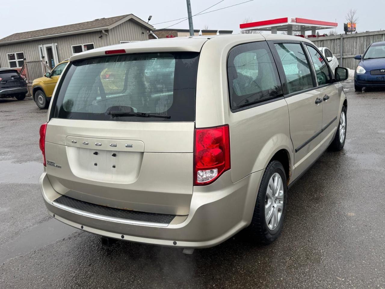 2015 Dodge Grand Caravan Canada Value Package, NO ACCIDENTS, 7 PASSENGER, CERTIFIED - Photo #5