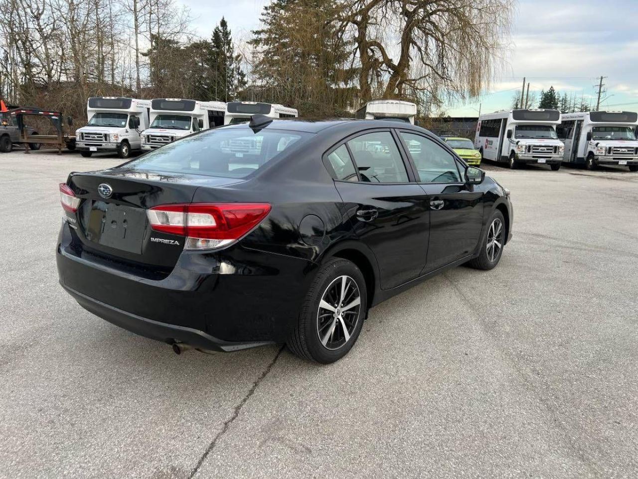 2022 Subaru Impreza Touring 4-door CVT w/EyeSight - Photo #10