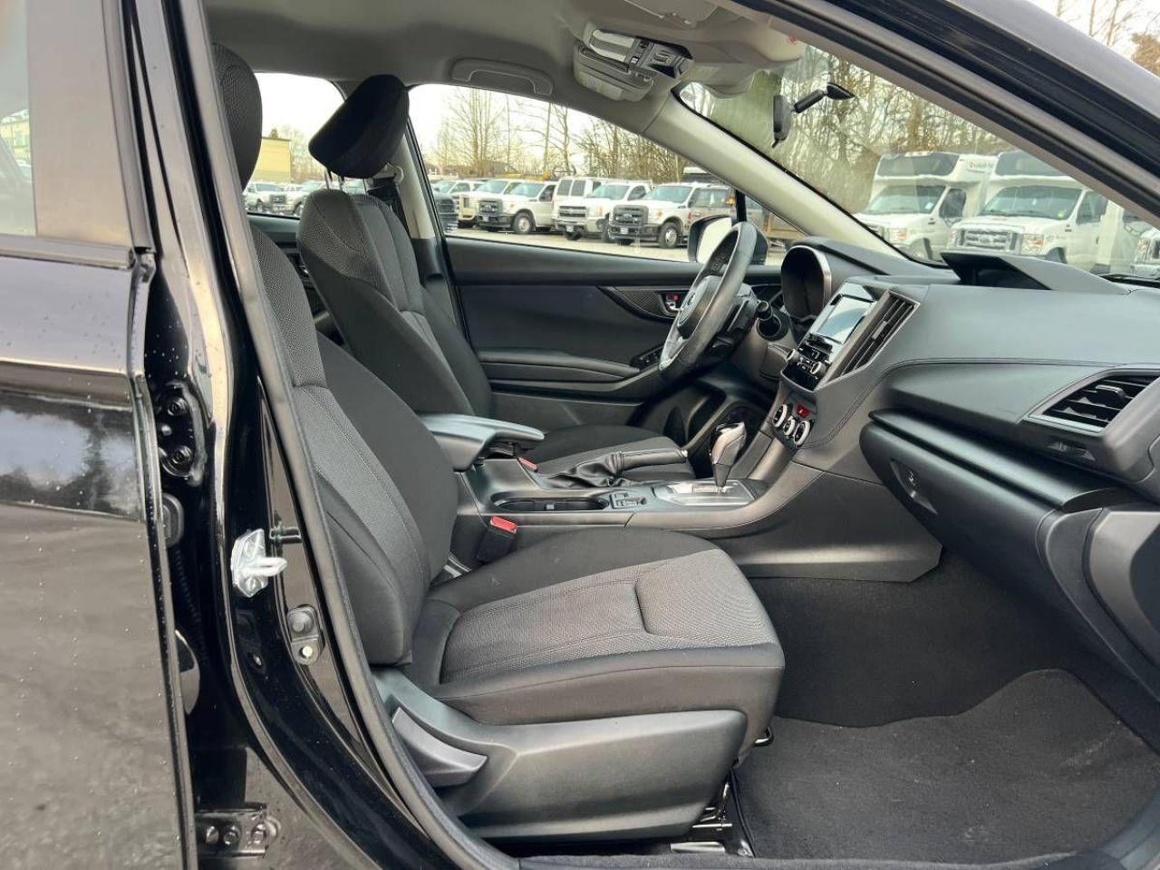 2022 Subaru Impreza Touring 4-door CVT w/EyeSight - Photo #12