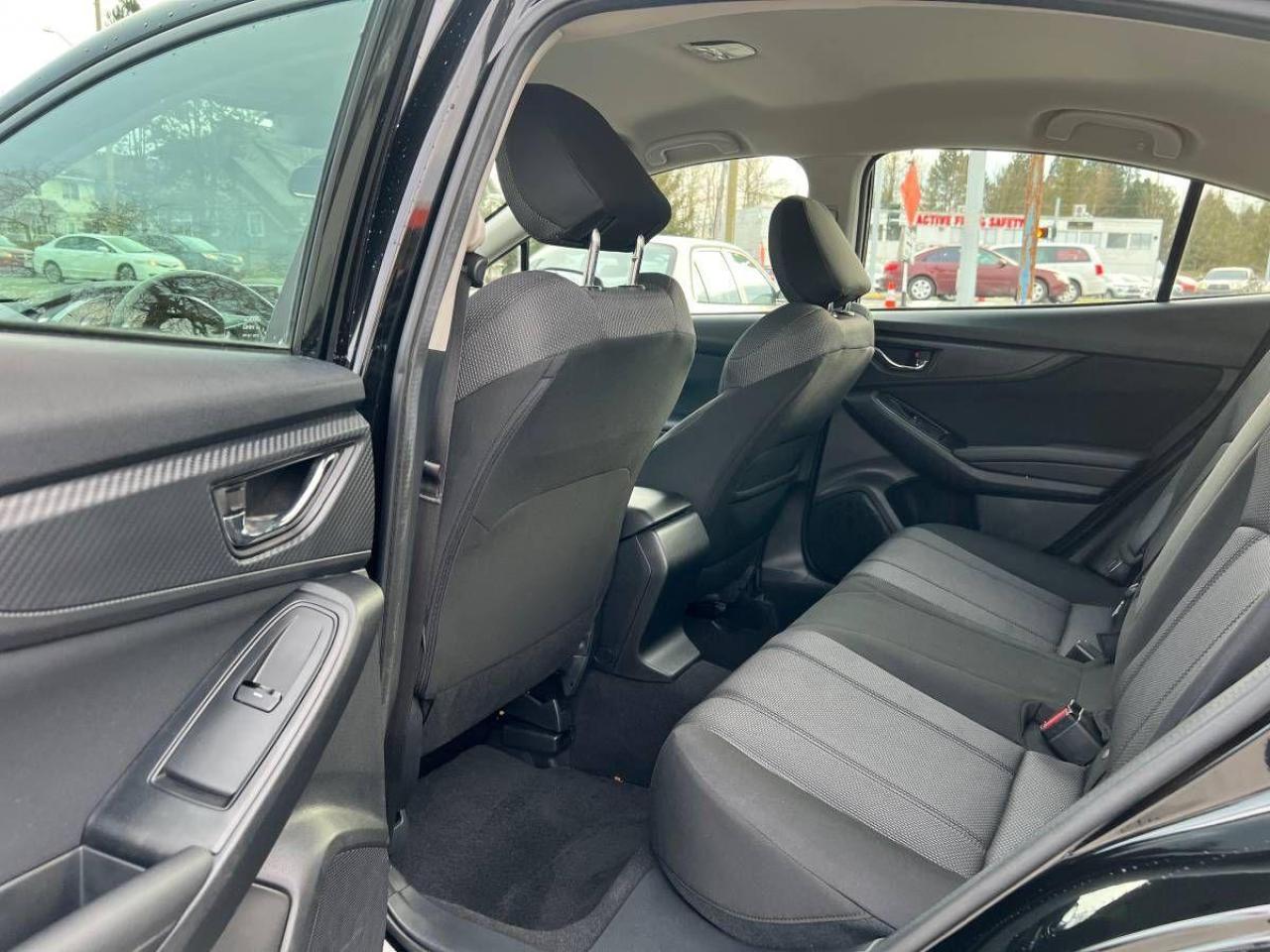 2022 Subaru Impreza Touring 4-door CVT w/EyeSight - Photo #15