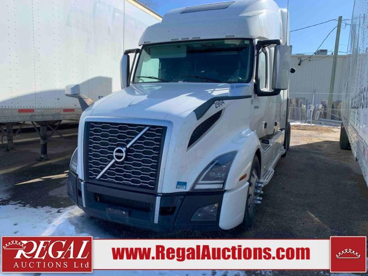 Used 2021 Volvo VNL  for sale in Calgary, AB