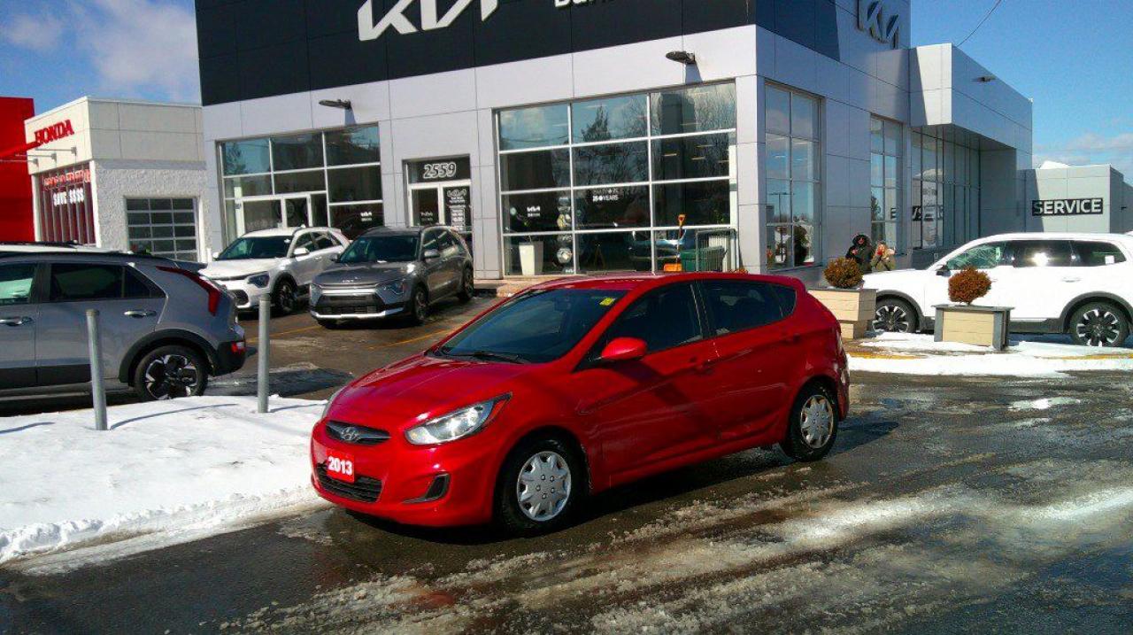 Used 2013 Hyundai Accent 5DR HB AUTO GL for sale in Gloucester, ON