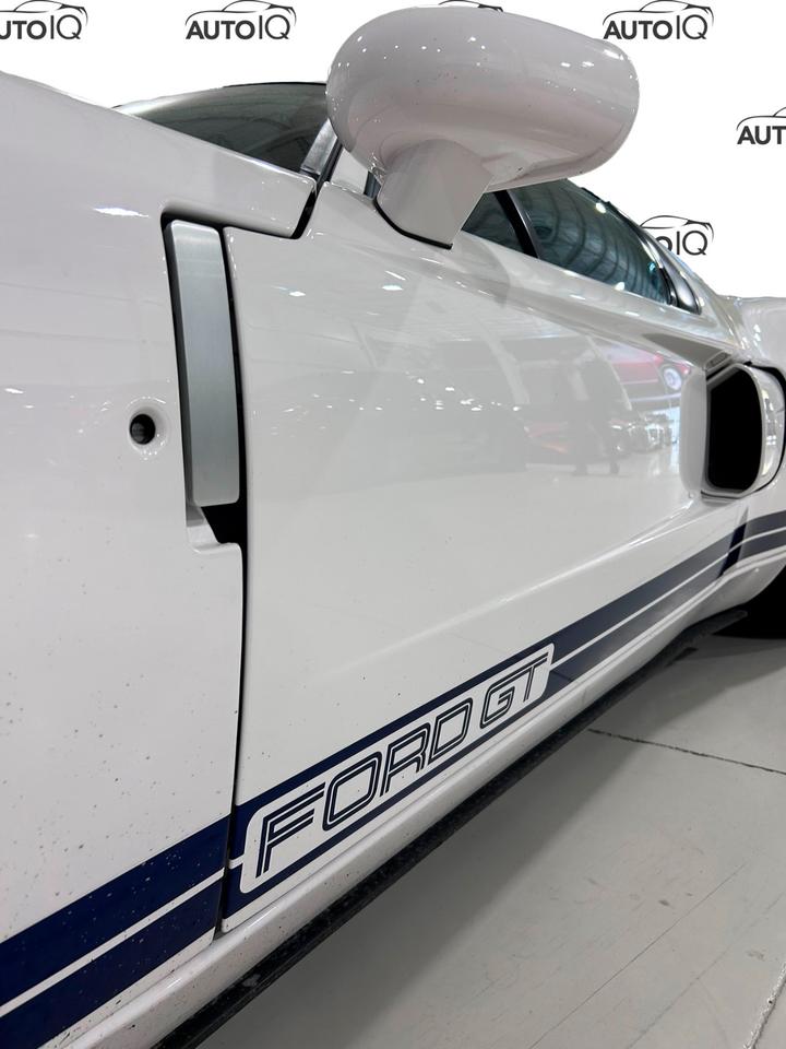 2006 Ford GT **PRICE IN USD** MILEAGE IN MILES Photo