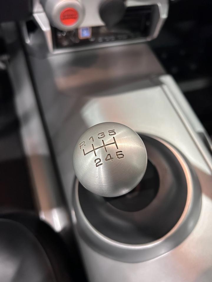 2006 Ford GT **PRICE IN USD** MILEAGE IN MILES Photo