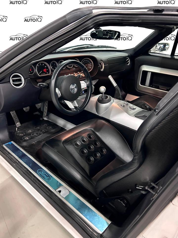 2006 Ford GT **PRICE IN USD** MILEAGE IN MILES Photo