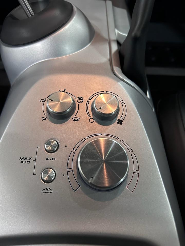 2006 Ford GT **PRICE IN USD** MILEAGE IN MILES Photo