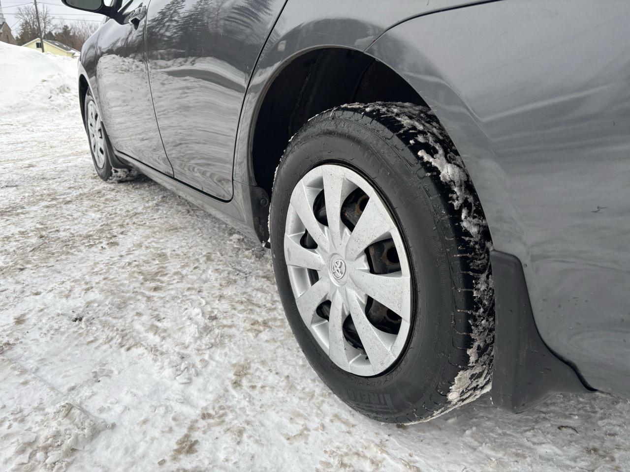 2010 Toyota Corolla CE - Photo #17