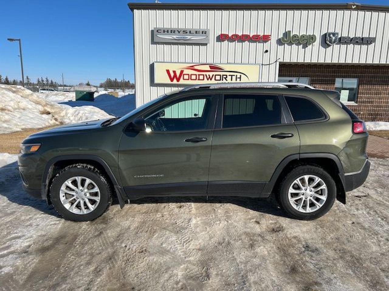 Used 2020 Jeep Cherokee SPORT 4X4 for sale in Kenton, MB