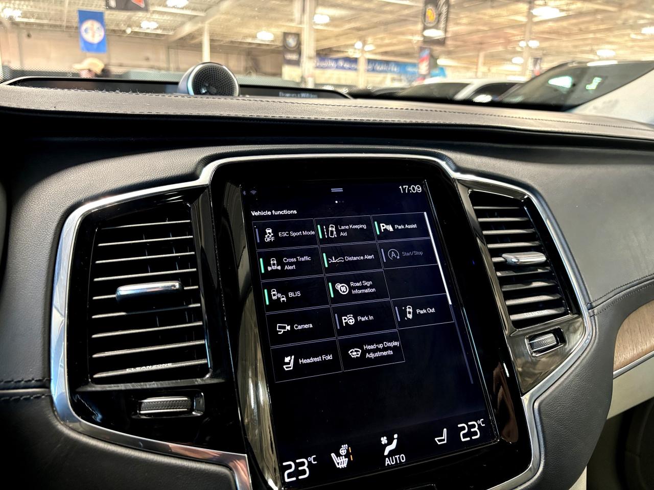 2016 Volvo XC90 T6 Inscription|AWD|NAV|HEADSUP|CREAMLEATHER|WOOD| - Photo #23
