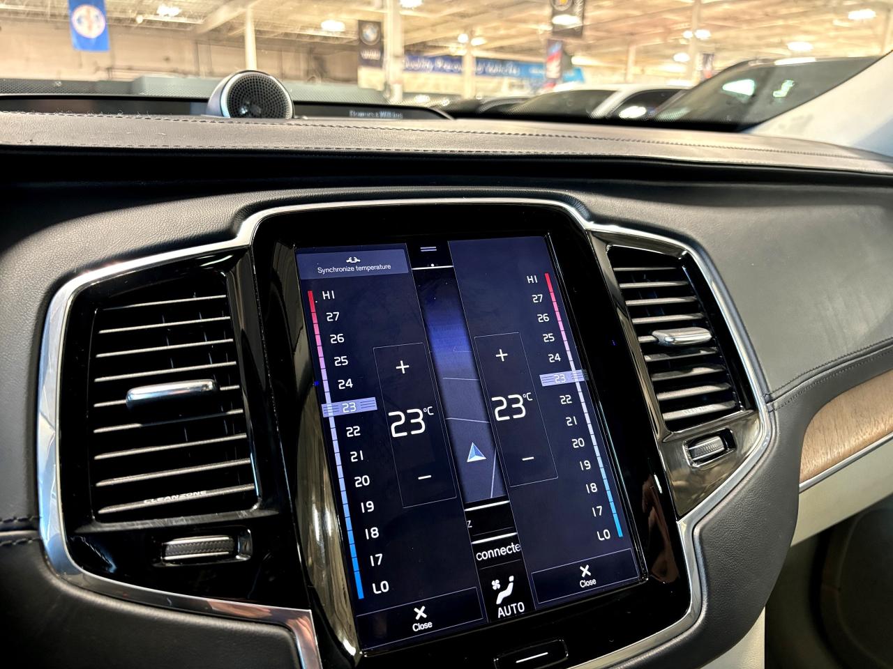 2016 Volvo XC90 T6 Inscription|AWD|NAV|HEADSUP|CREAMLEATHER|WOOD| - Photo #28
