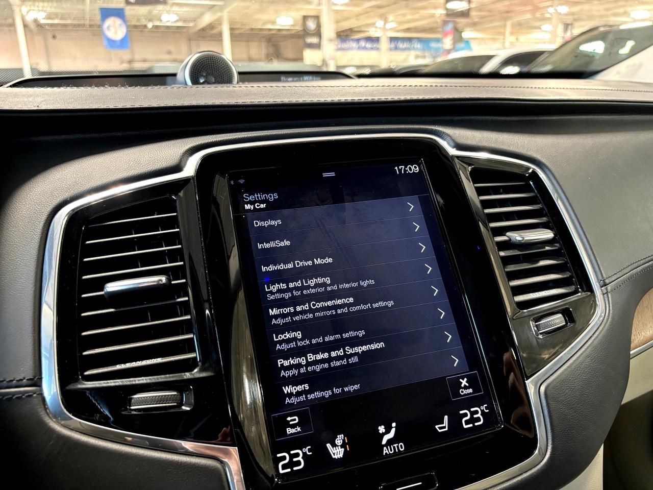 2016 Volvo XC90 T6 Inscription|AWD|NAV|HEADSUP|CREAMLEATHER|WOOD| - Photo #30