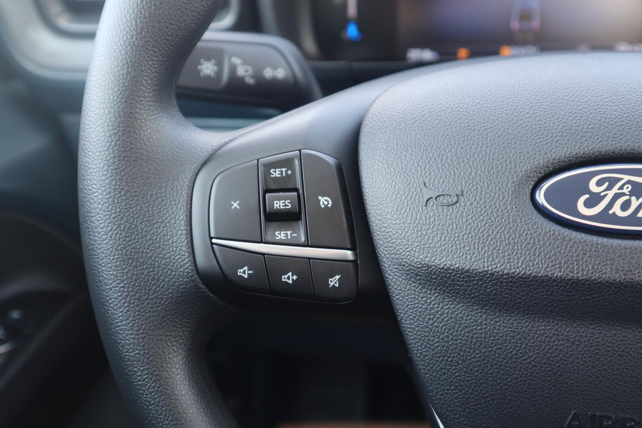 2025 Ford Maverick XL Photo5