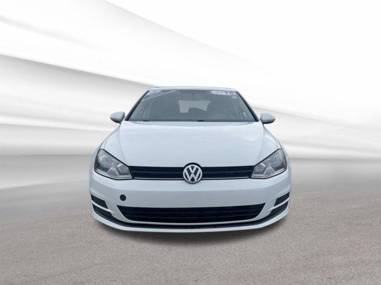 Used 2015 Volkswagen Golf TRENDLINE for sale in Halifax, NS