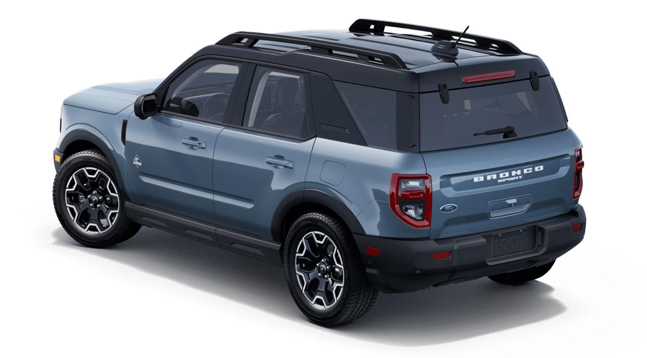 2025 Ford Bronco Sport Outer Banks® Photo1