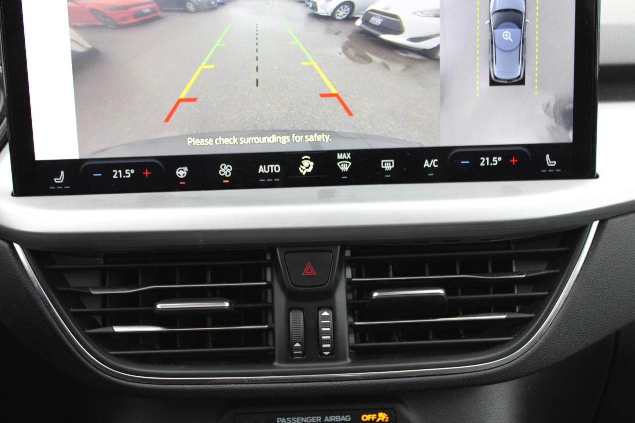 2023 Ford Escape Platinum AWD - Photo #20