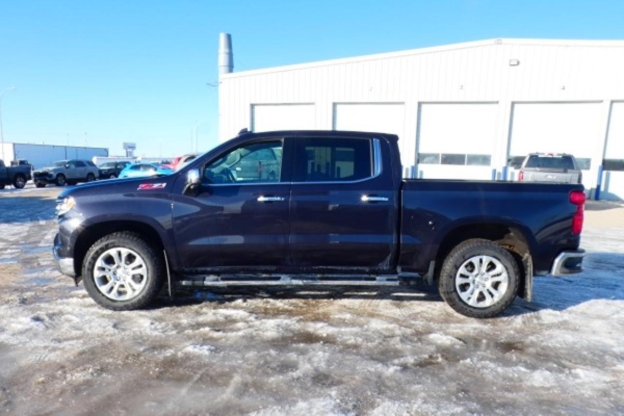 2023 Chevrolet Silverado 1500 LTZ 4WD Crew Cab w/H&C L, NAV, BUC - Photo #1
