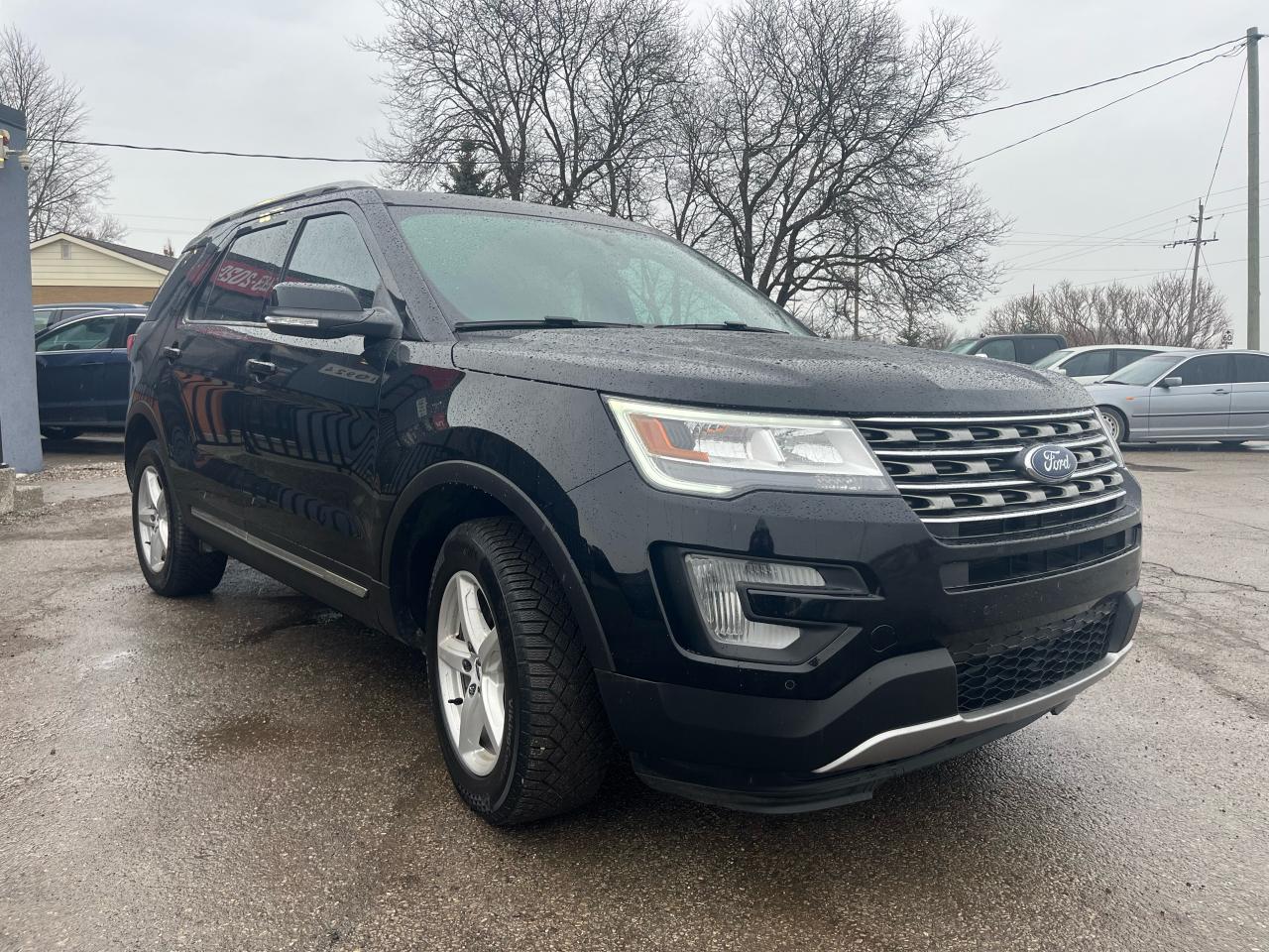 2017 Ford Explorer XLT | Backup Camera | Heated Seats | Bluetooth - Photo #7