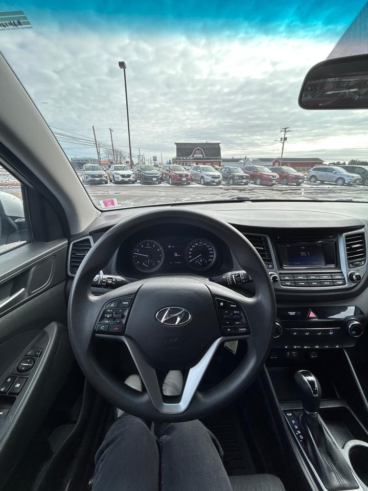 2018 Hyundai Tucson SE - Photo #9
