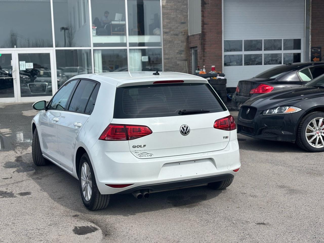 2015 Volkswagen Golf  - Photo #3