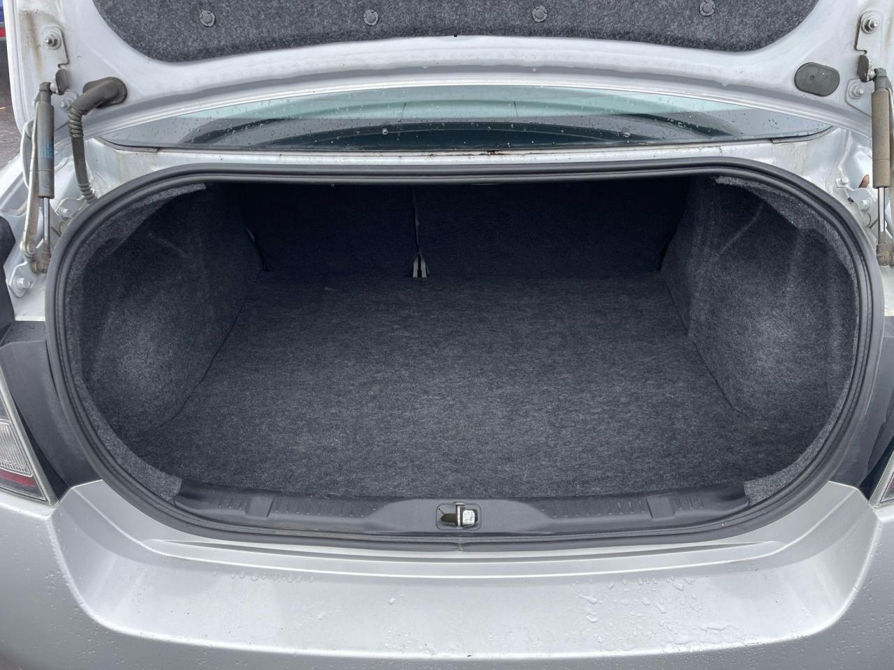 2012 Nissan Sentra 4dr Sdn I4 CVT 2.0 S - Photo #9