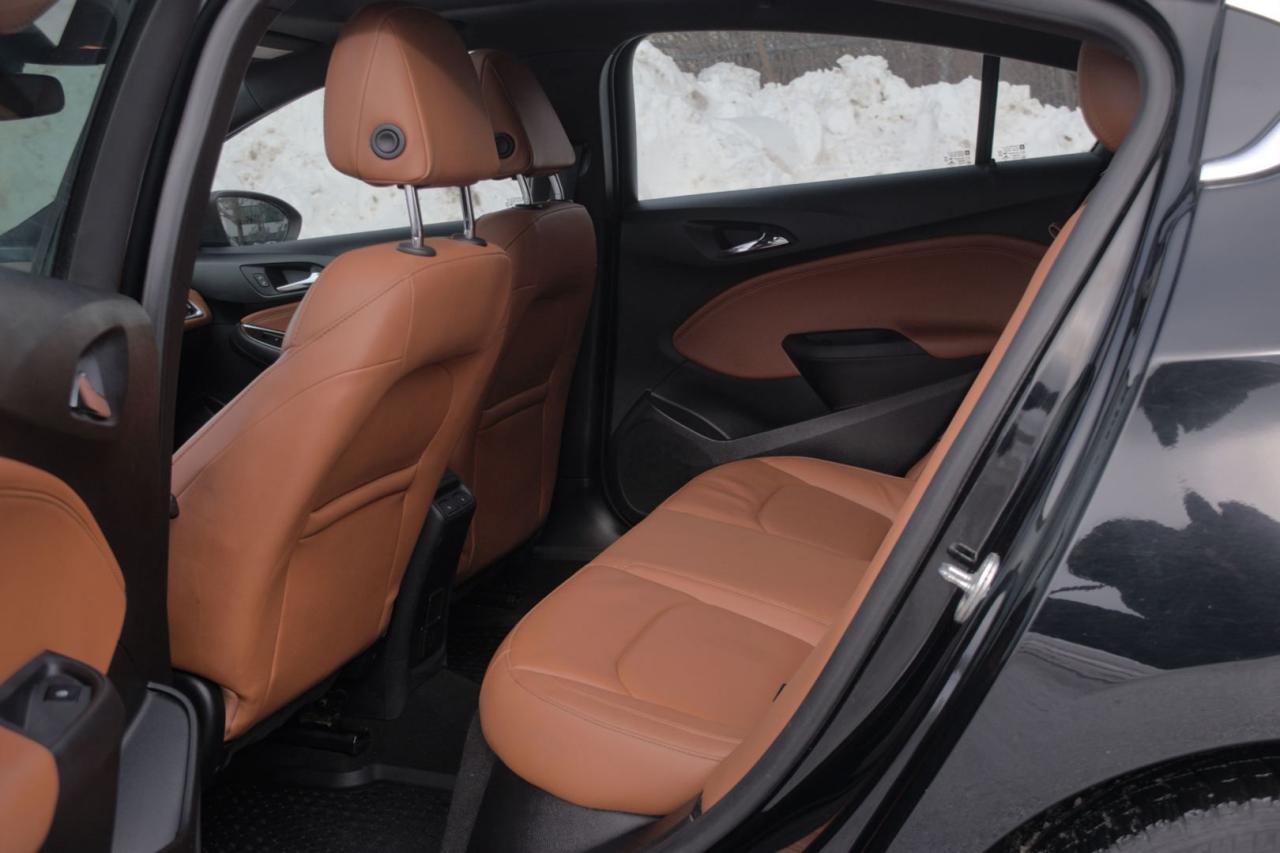 2017 Chevrolet Cruze Premier HATCHBACK - Photo #22