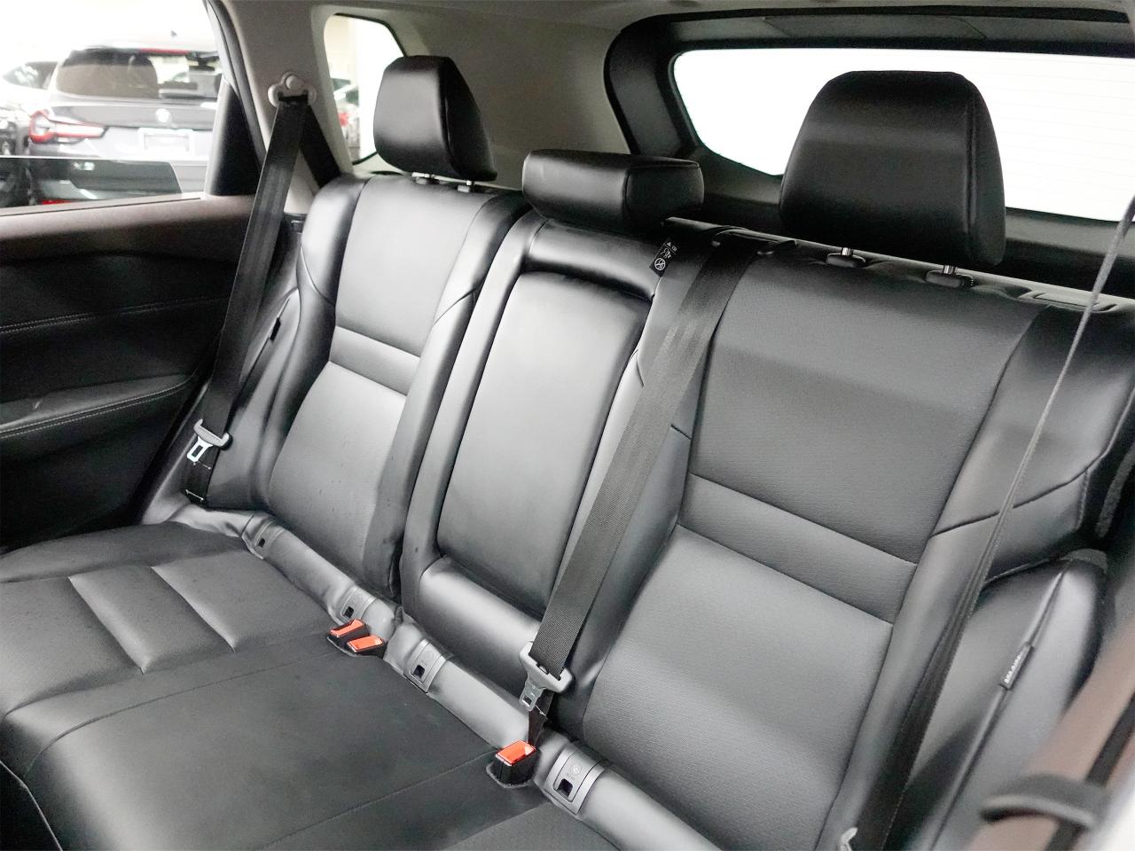 2021 Nissan Rogue SV | AWD | Leather | Pano roof | BSM | CarPlay
