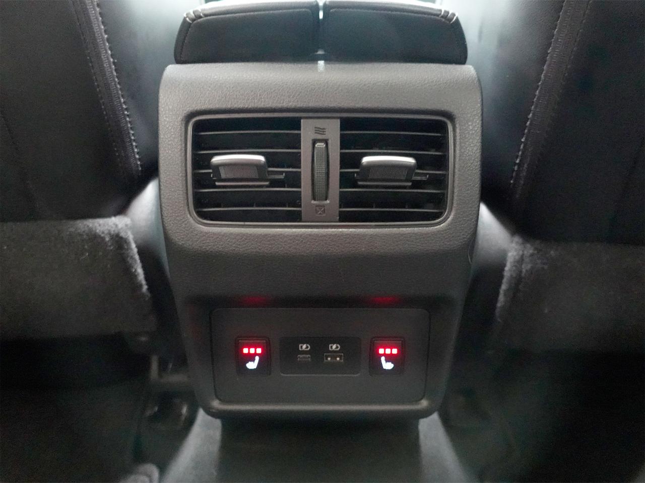 2021 Nissan Rogue SV | AWD | Leather | Pano roof | BSM | CarPlay