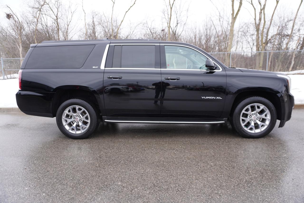 2017 GMC Yukon XL SLT / 8 PASSENGER / DUAL DVD / LOCAL SUV / LOADED Photo4