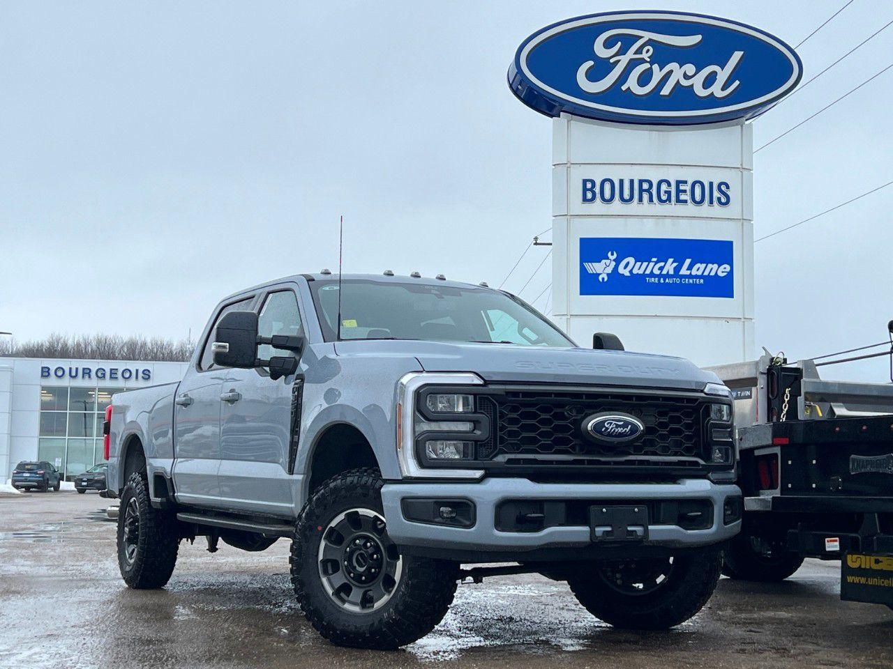 New 2024 Ford F-350 Super Duty SRW LARIAT 4WD CREW CAB 6.75' BOX for sale in Midland, ON